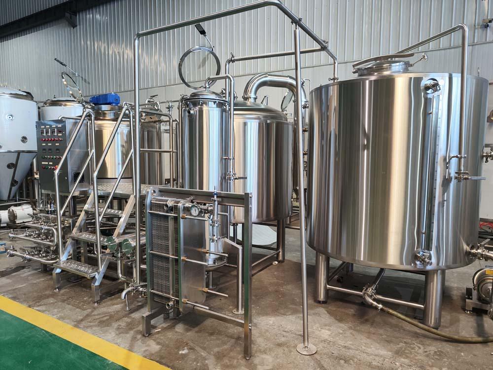 <b>8Hl bar small beer brewery eq</b>